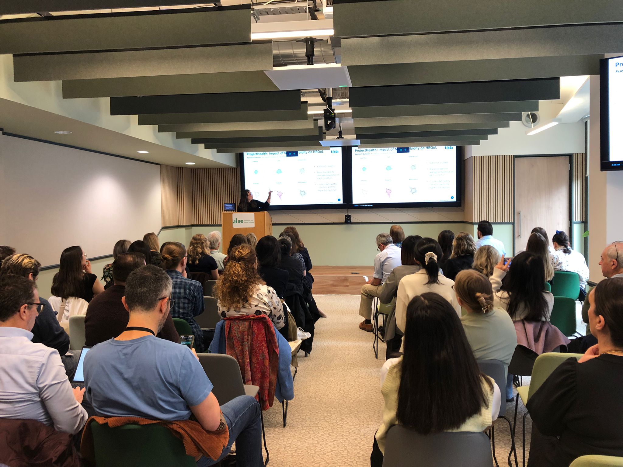 TILDA researchers presenting